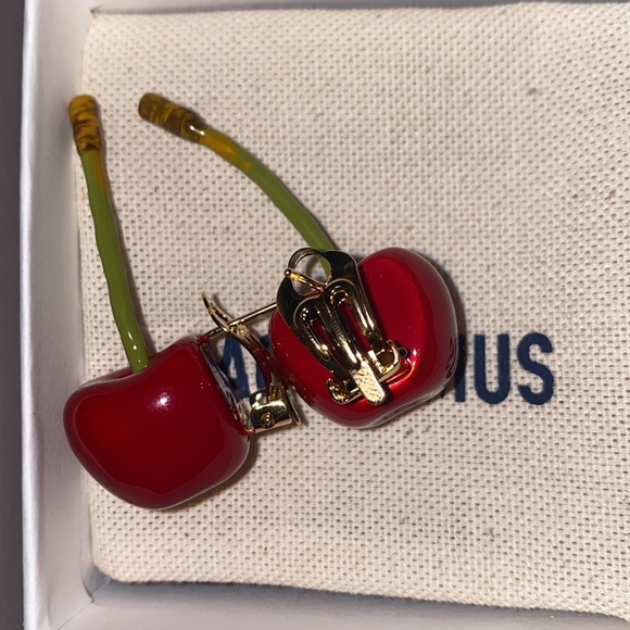 Jacquemus Le collier cerise LE CHOUCHOU Cherry necklace - Picture 11 of 12